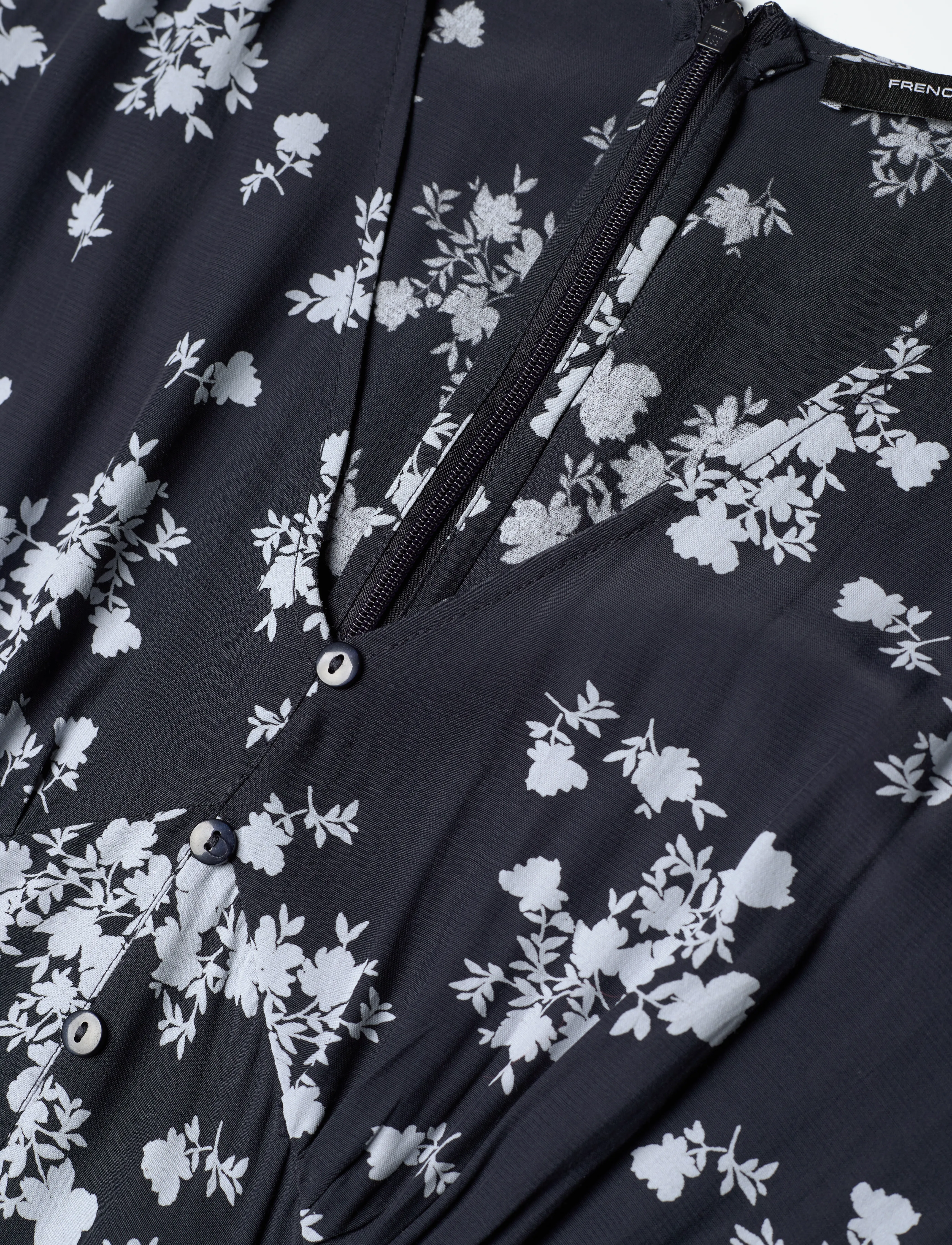 French Connection - RAQUEL S/S V NK DRESS - sommarklänningar - navy - 5