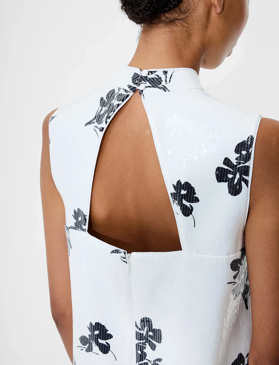 French Connection - MADELINE SEQUIN SLVLSS DRESS - paljettkjoler - white/black - 2