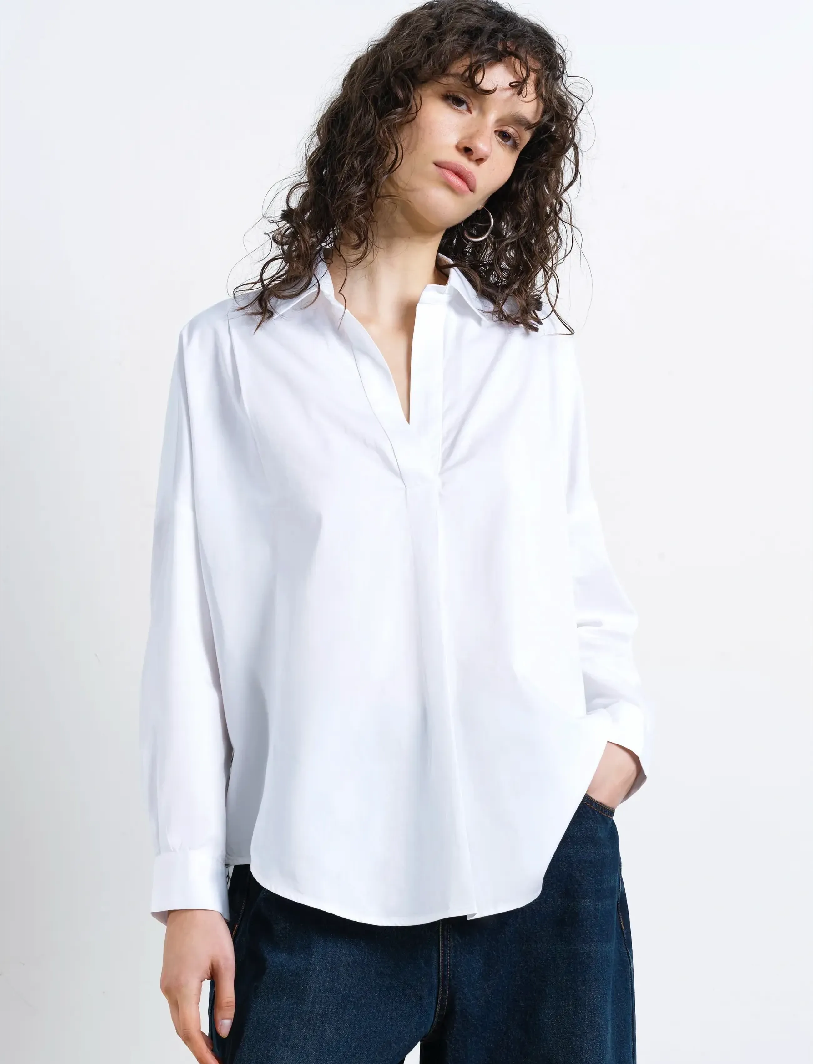 French Connection LOTTA ALEXIS CUTOUT BACK SHIRT - Tuunikad - LINEN WHITE/KHAKI / white