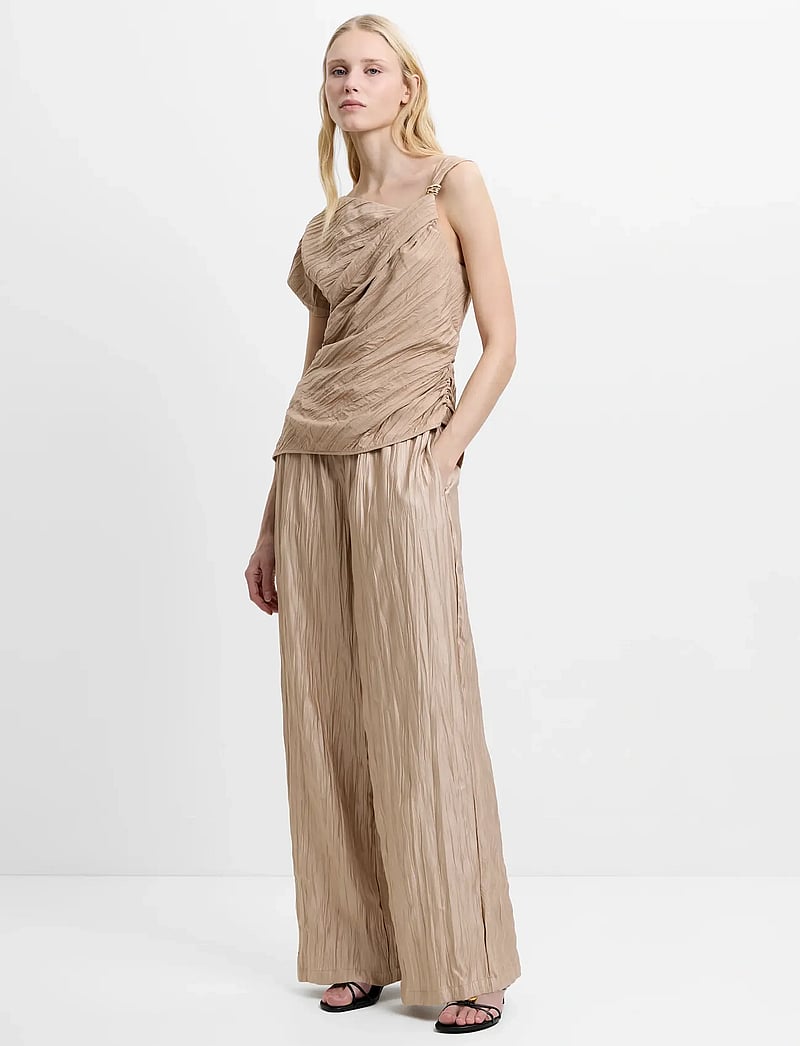 French Connection - NOVIE ASYMMETRIC TOP - sleeveless tops - warm neutral - 2