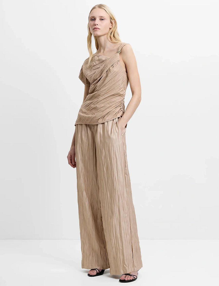 French Connection - NOVIE ASYMMETRIC TOP - topi bez piedurknēm - warm neutral - 2