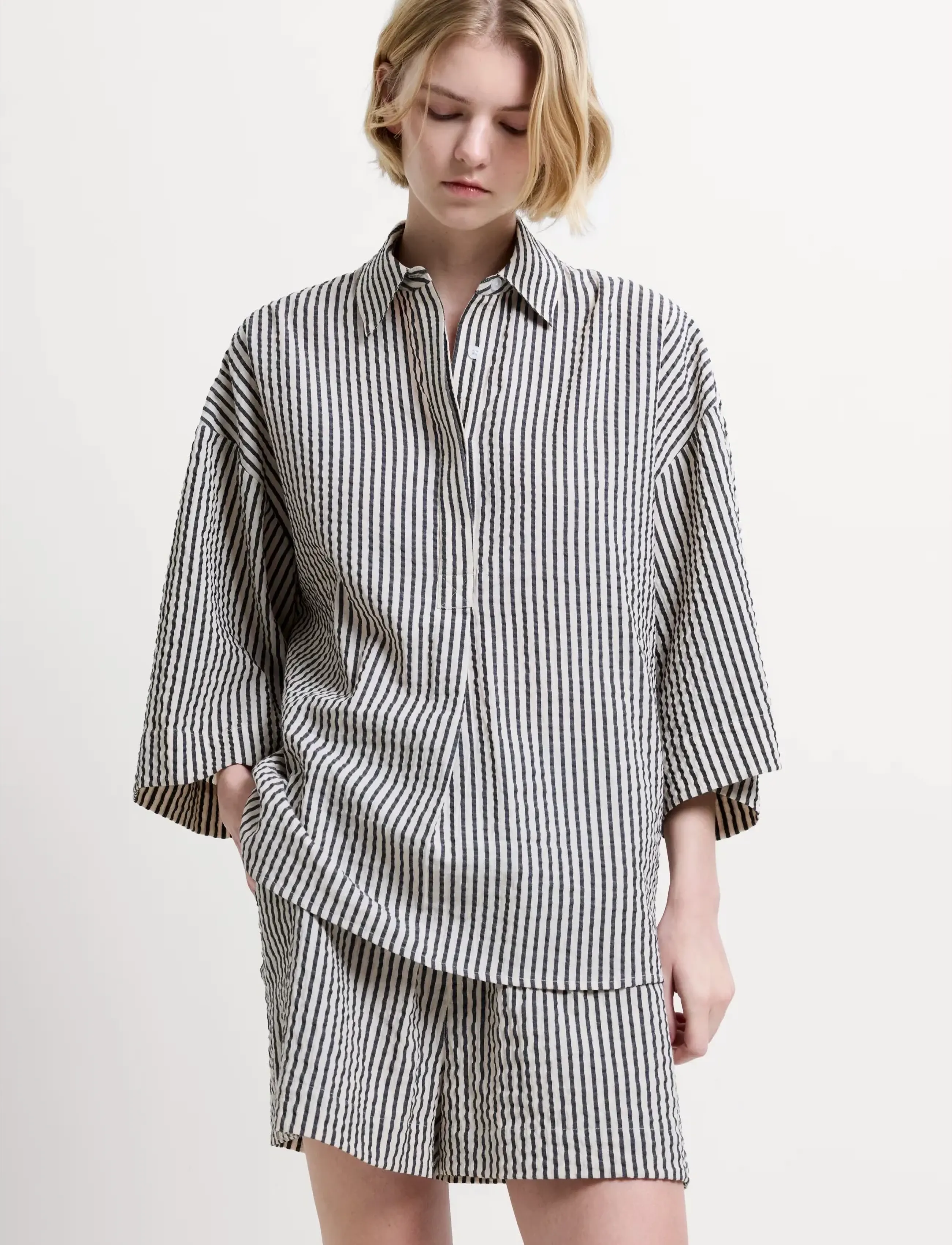 French Connection Lia Seersucker Striped Shirt skjortor dam – bild 3
