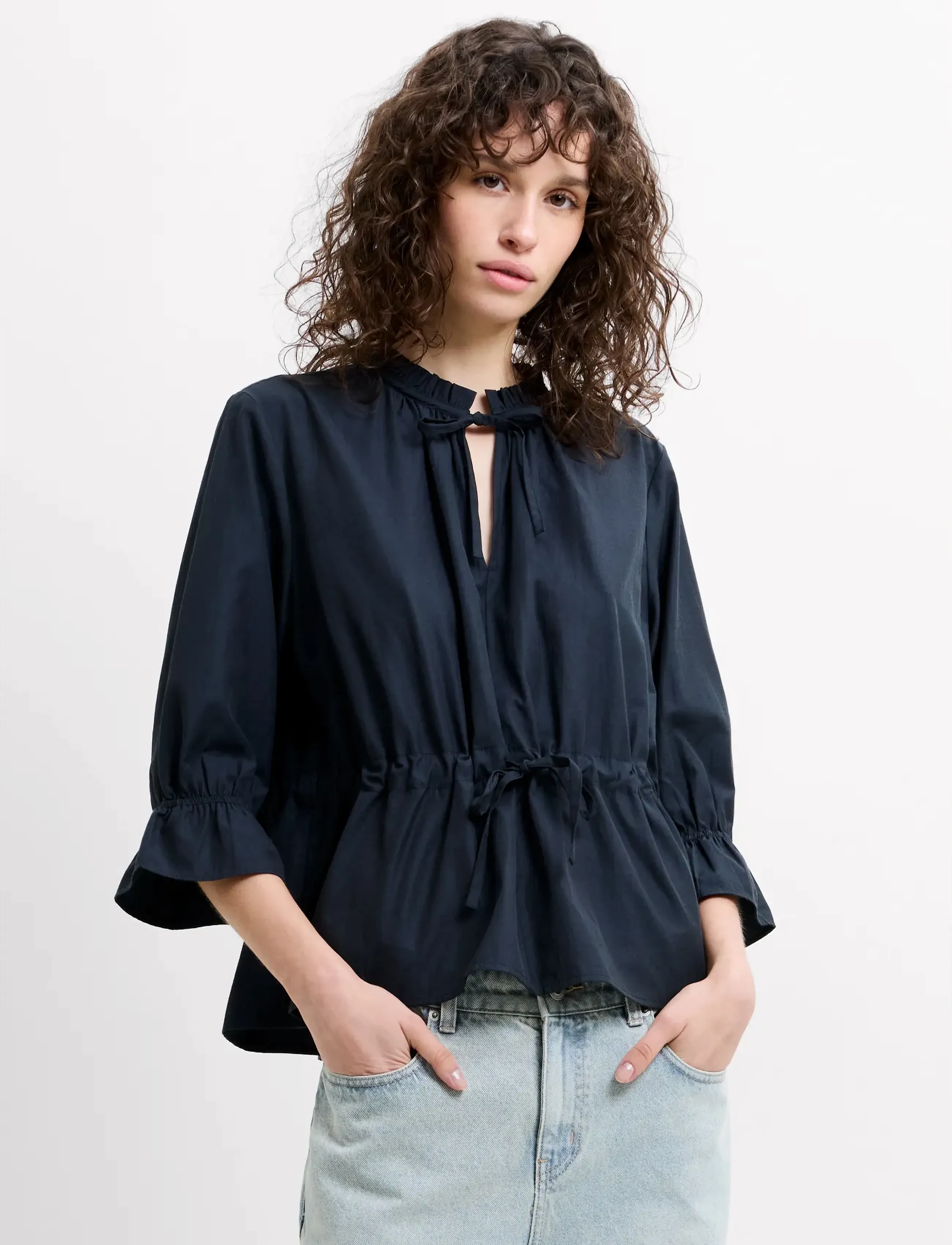 French Connection Era Poplin Ruffle Collar Top, Kvinder, Flæsekrave Snøre Top, Navy, Str: S