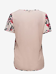French Connection - LINOSA CREPE LIGHT SS TEE - kortermede bluser - barley pink - 1