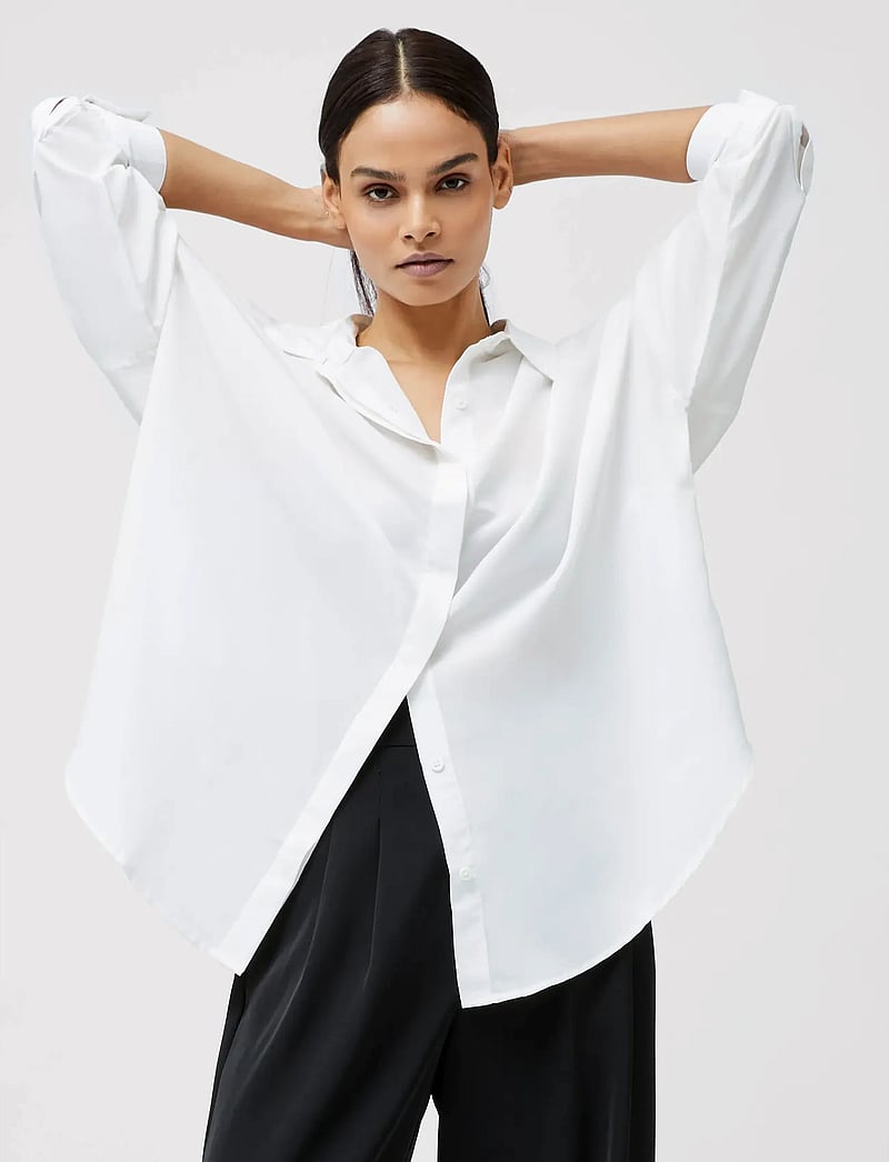 French Connection - CAPRINA CREPE LS BUTTON SHIRT - chemises à manches longues - winter white - 4