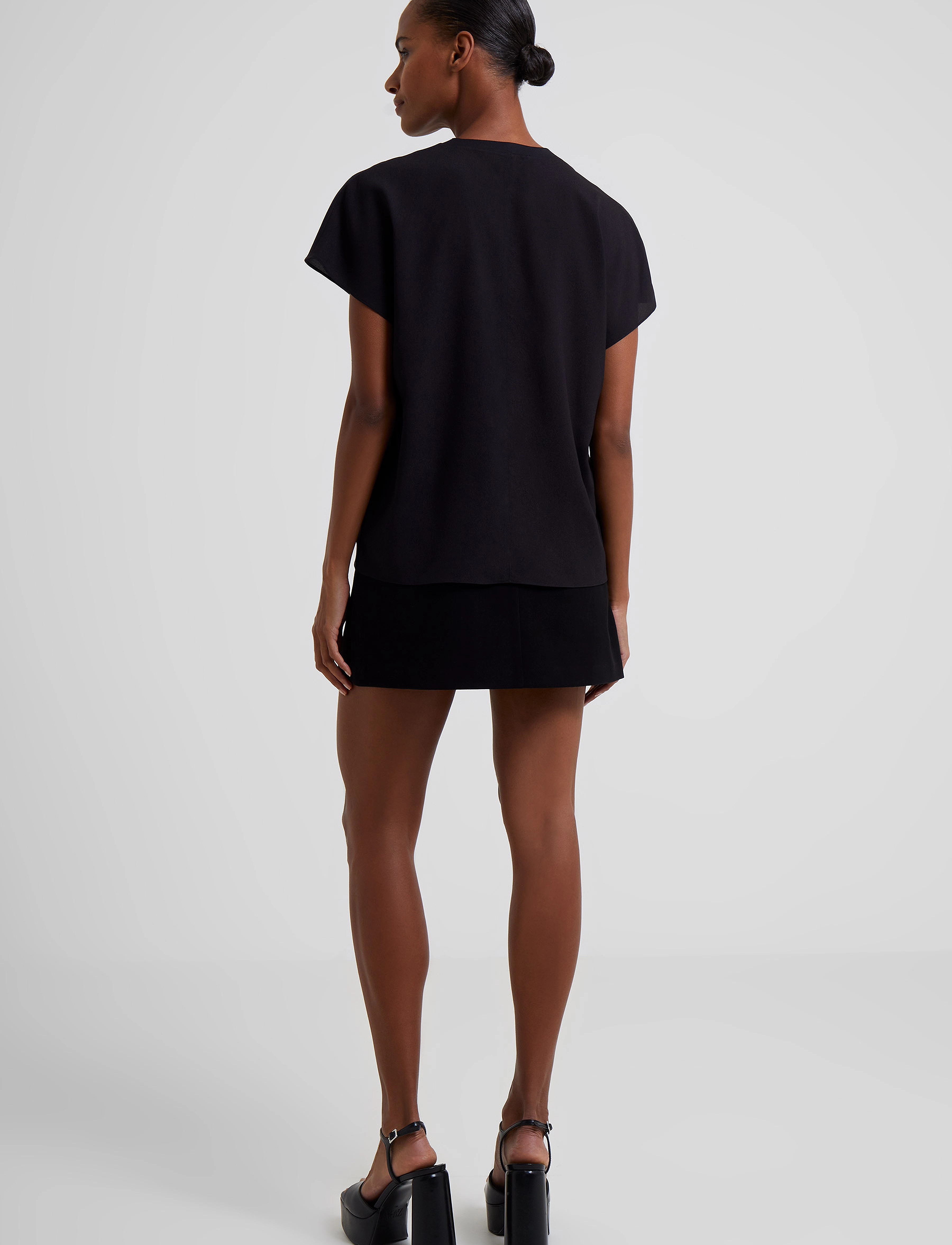 French Connection - CREPE LIGHT CREW NECK TOP - t-särgid - black - 3