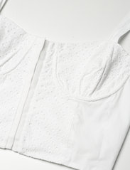French Connection - IVA BRODERIE COT CROP TOP - nabapluusid - summer white - 2