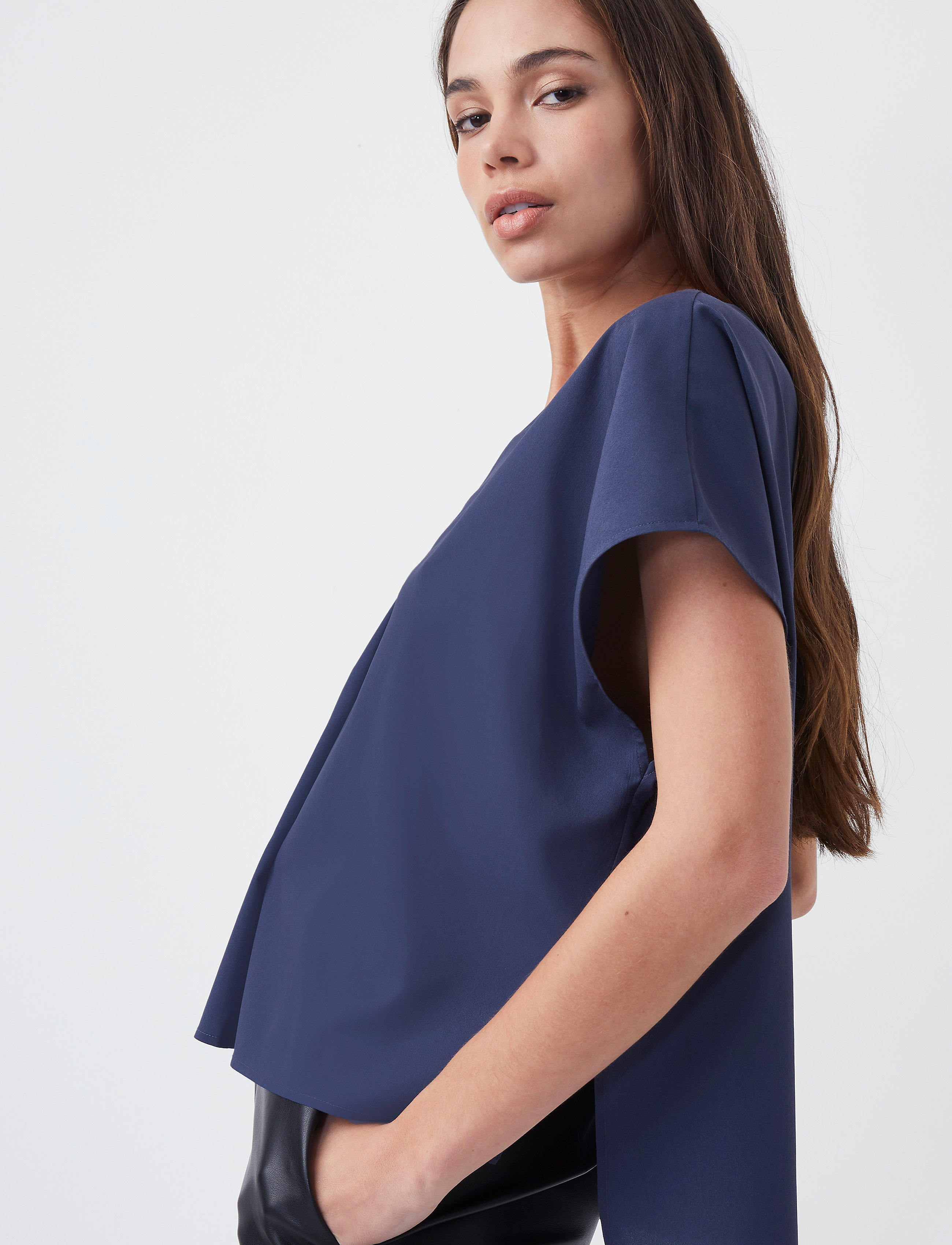 French Connection - CREPE LIGHT S/S V NK TOP - iron ink - 3