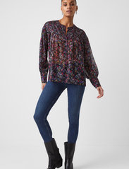 French Connection - ALAANA CRINKLE TOP - long-sleeved blouses - black multi - 2