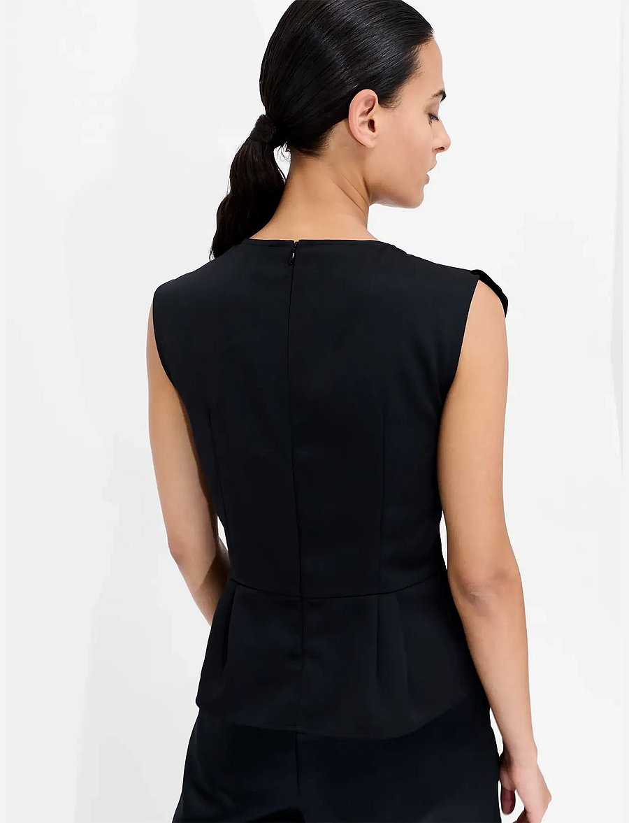 French Connection - FENIX SATIN BIG BOW PEPLUM TOP - sleeveless blouses - black - 4