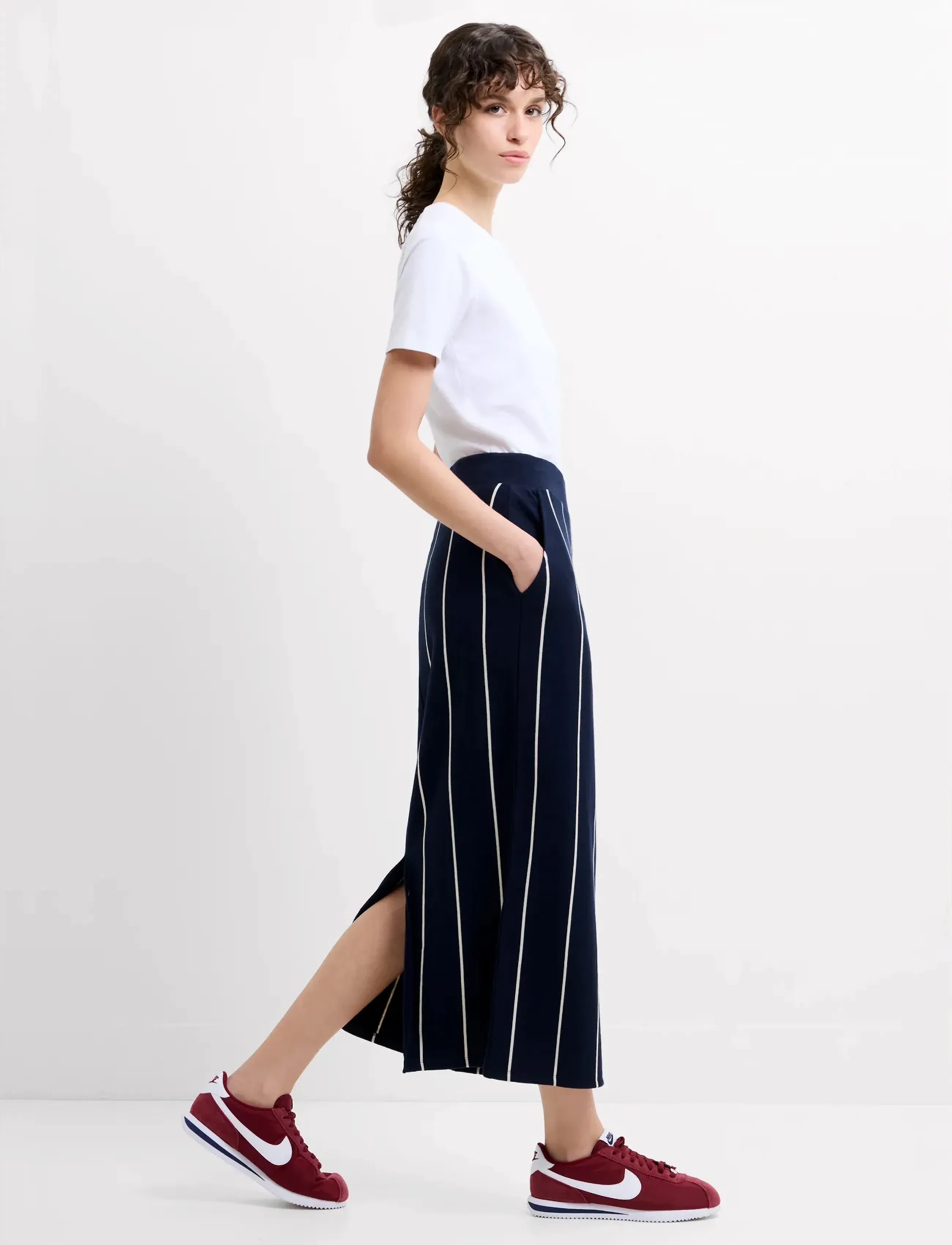 French Connection - SUNDAY SWEAT STRIPED MIDI SKIR - midi-röcke - navy/porcelain strip - 2