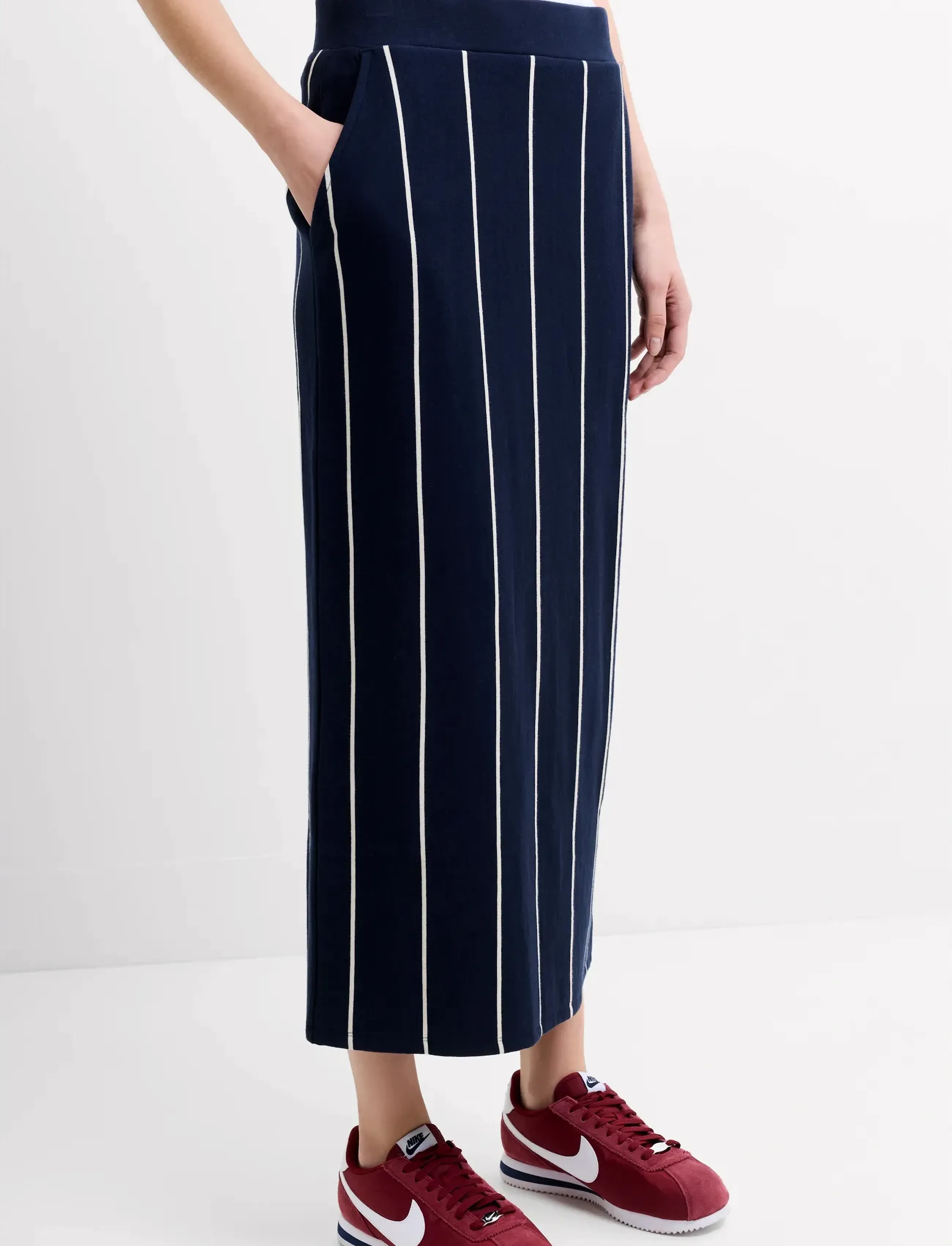 French Connection - SUNDAY SWEAT STRIPED MIDI SKIR - midi-röcke - navy/porcelain strip - 4