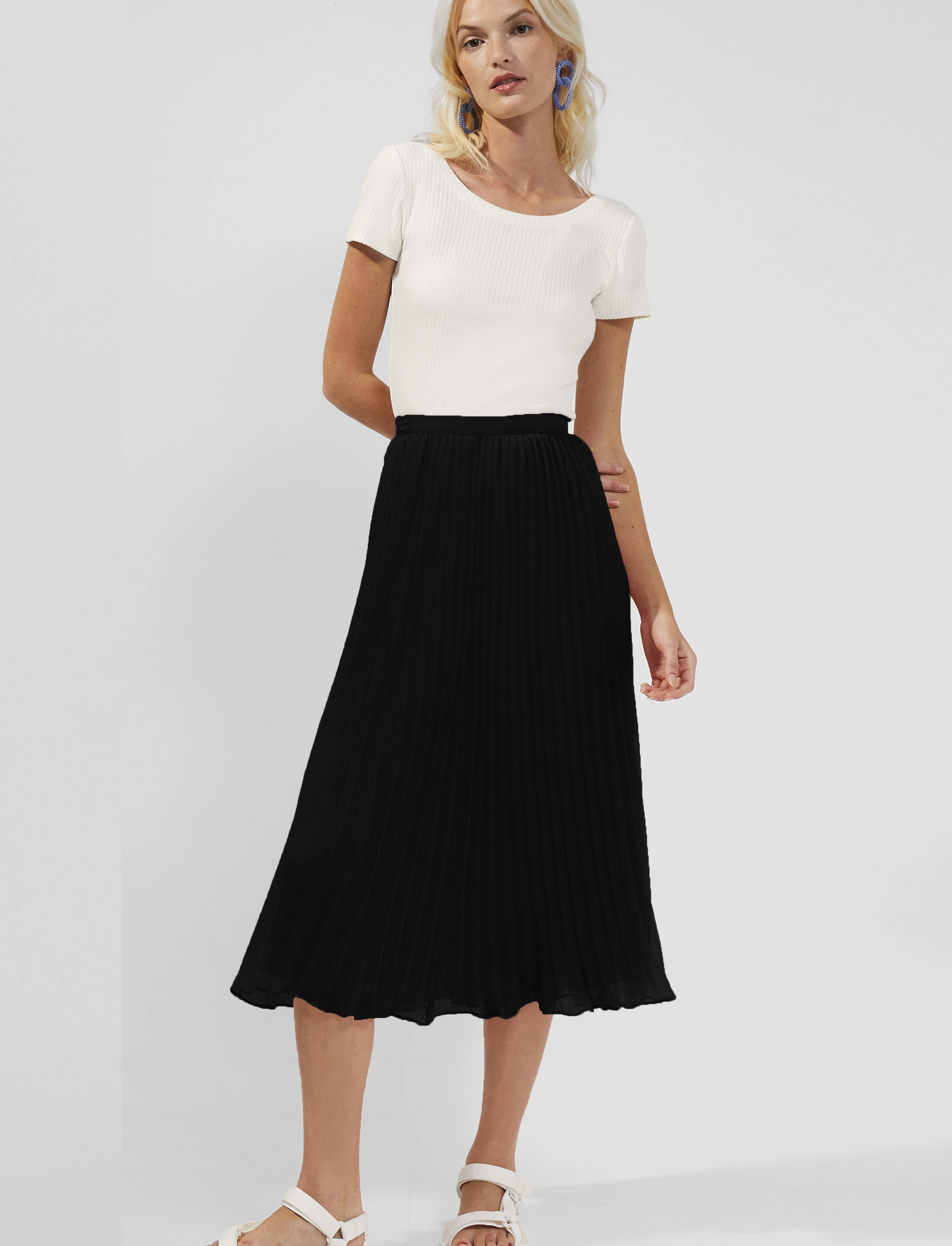 French Connection Pleated Solid Skirt, S, Black, Nederdele > Knælange Og Midi, Dame