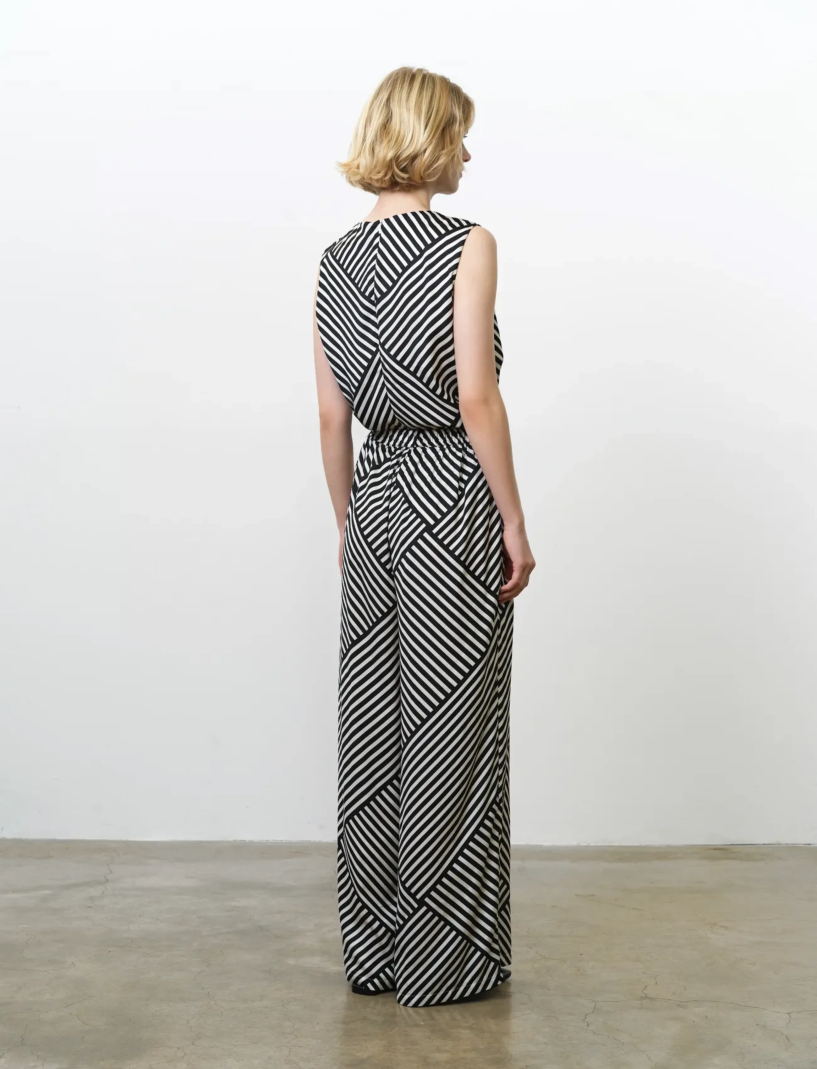 French Connection - STRIPED DAMASCO WIDE TROUSER - hosen mit weitem bein - porcelain cream/blac - 3