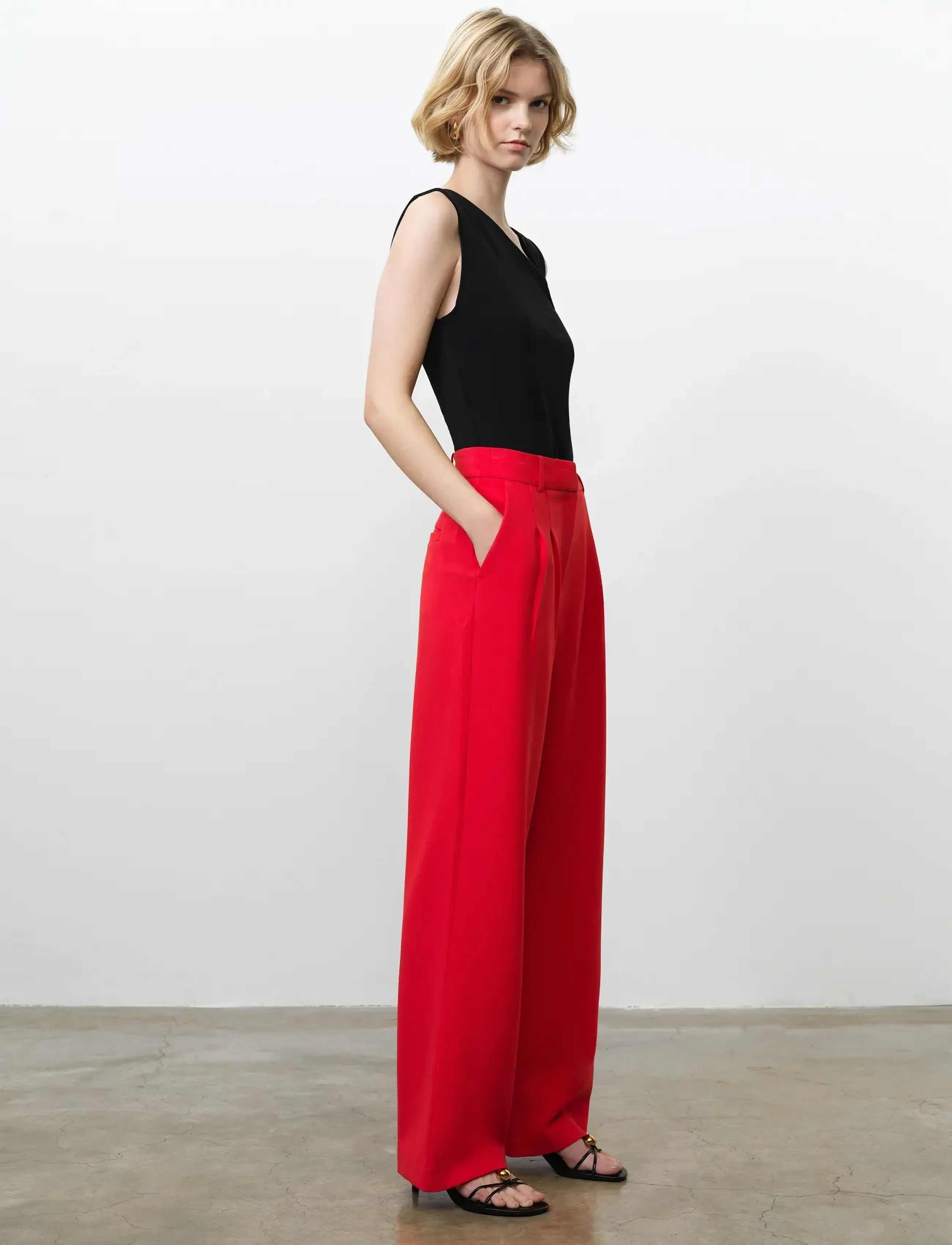 French Connection - CARLIE SUITING TROUSER - tailored trousers - watermelon red - 2