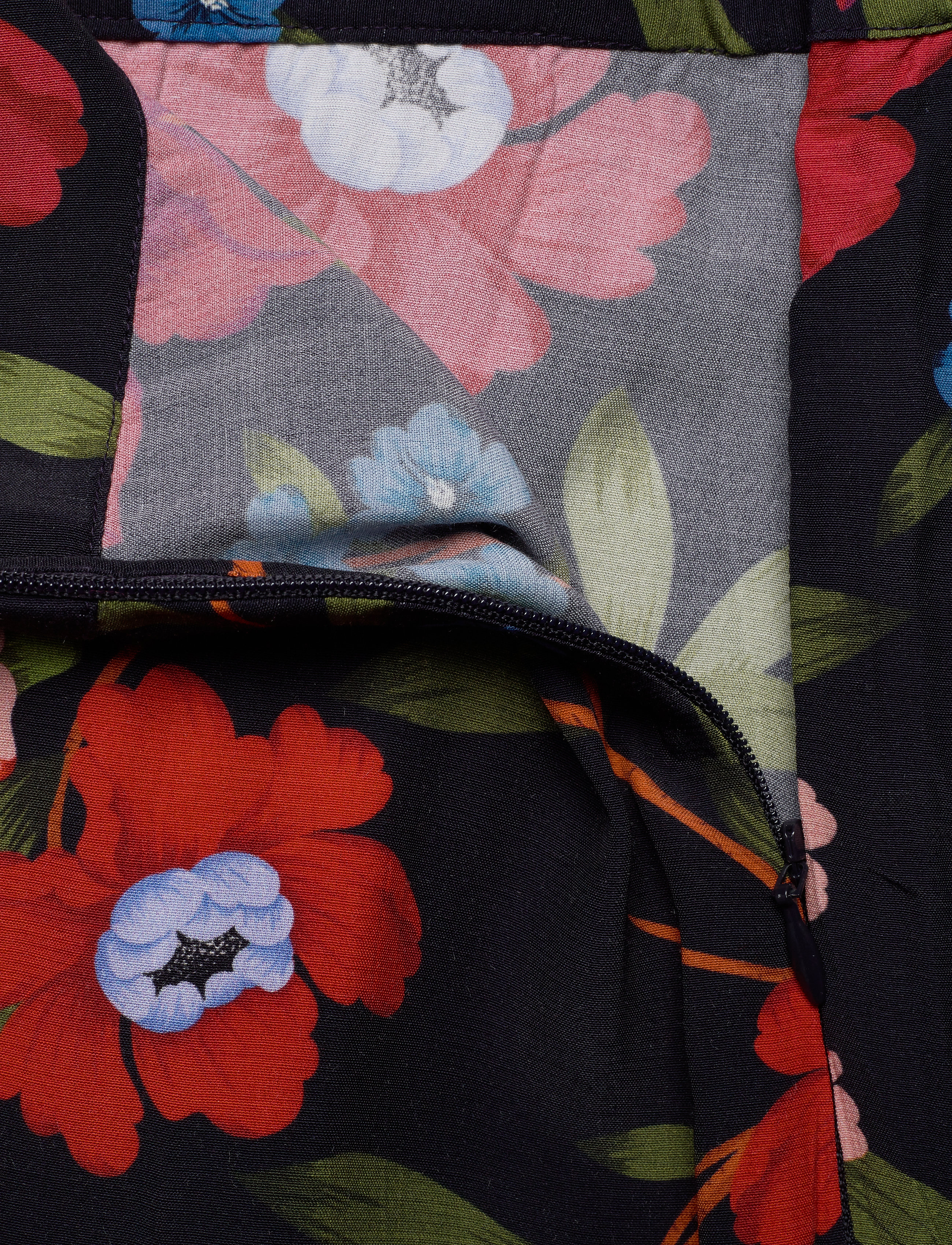 French Connection - ELOISE DRAPE 2 PRINTD CULOTTES - utility blue multi - 3