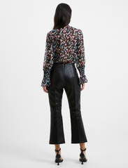 French Connection - CLAUDIA PU STRETCH TROUSER - party wear at outlet prices - blackout - 2