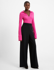 French Connection - ECHO CREPE FULL LENGTH TROUSER - hosen mit weitem bein - blackout - 2