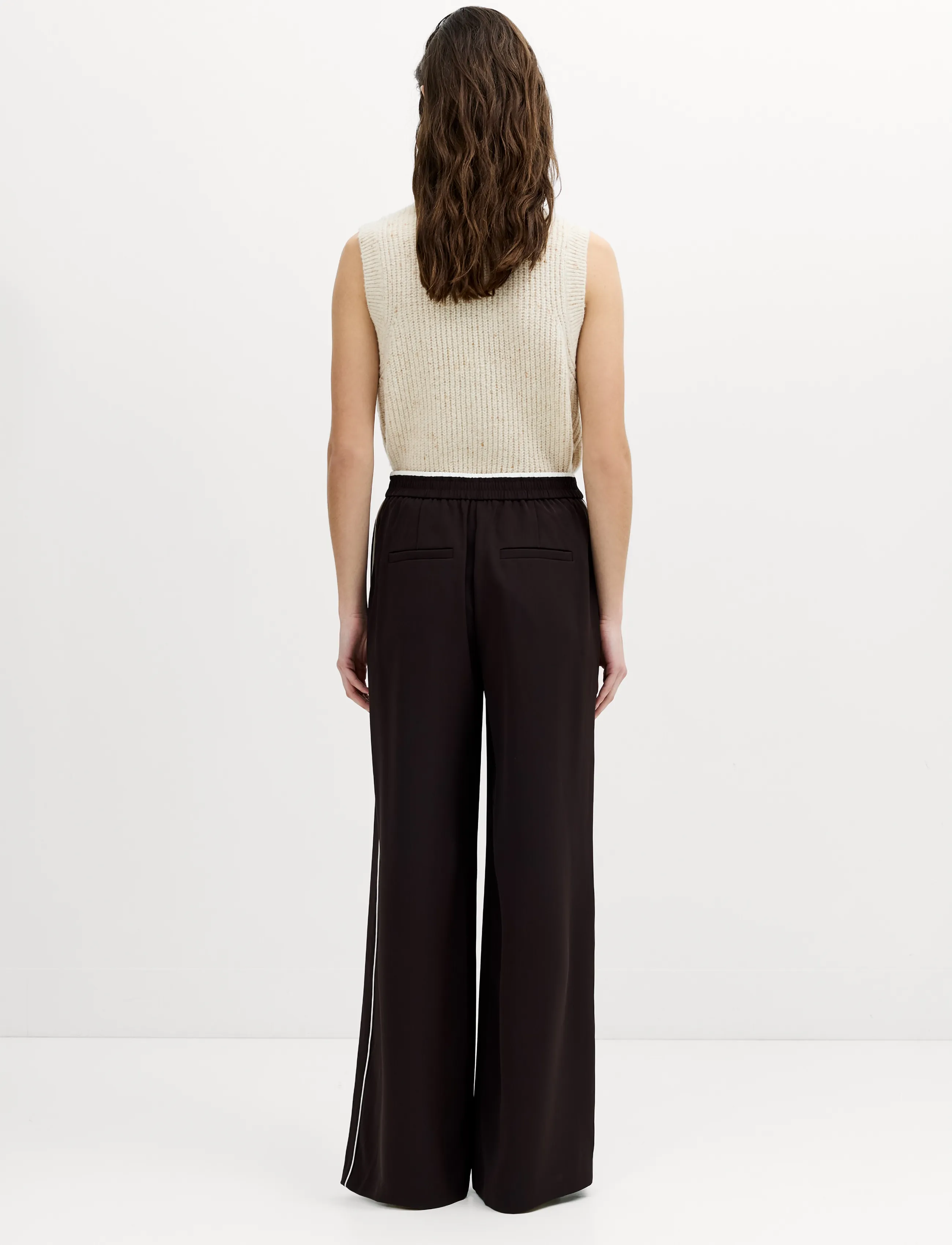 French Connection - VINNIE SUTING SIDE PIPING WIDE LEG TROUSER - moch brwn/porc crm - 4