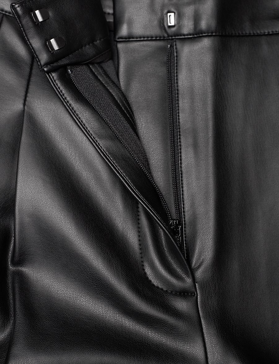 French Connection - CROLENDA PU WIDE LEG TROUSERS - lederhosen - blackout - 3