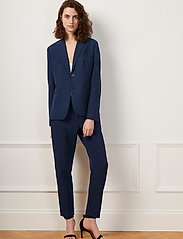 French Connection - WHISPER RUTH FITTED BLAZER - festmode zu outlet-preisen - utility blue - 2