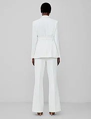 French Connection - WHISPER BELTED BLAZER - belted blazers - summer white - 4