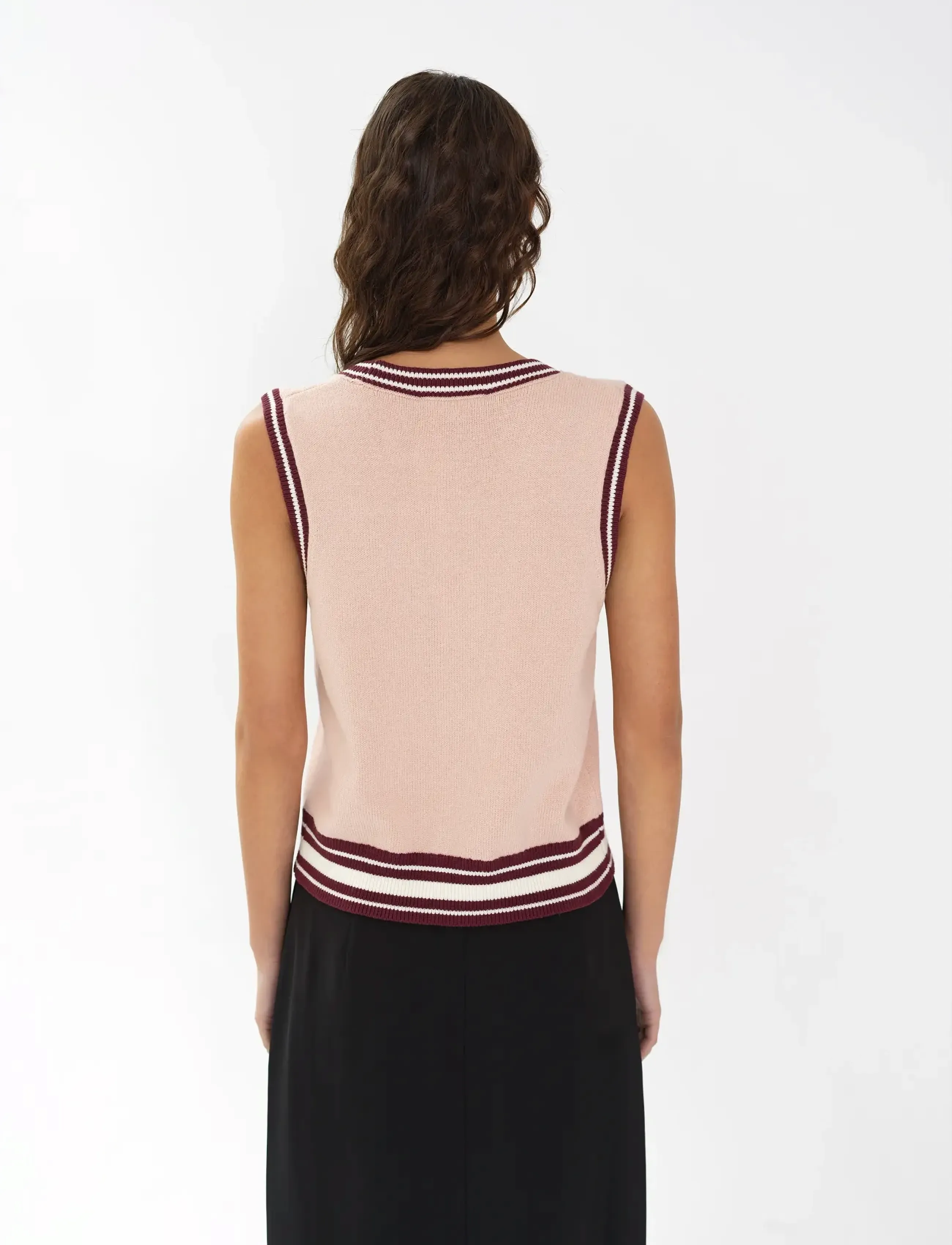French Connection - JUNIE KNIT BUTTON THROUGH VEST - knitted vests - berry red/powder/por - 4