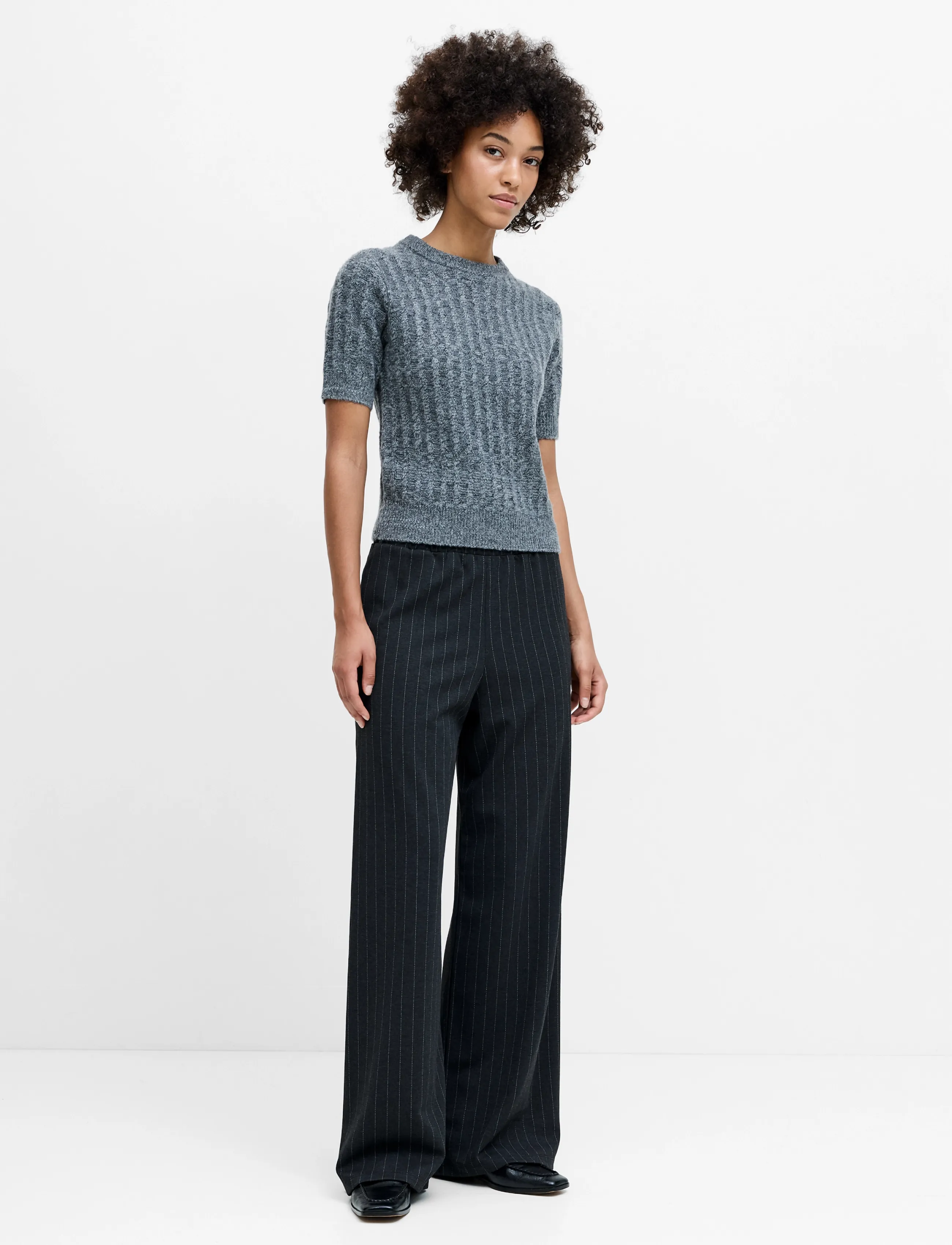 French Connection - KEZIA TWIST SHORT SLEEVE JUMPER - striktrøjer - mid grey - 0