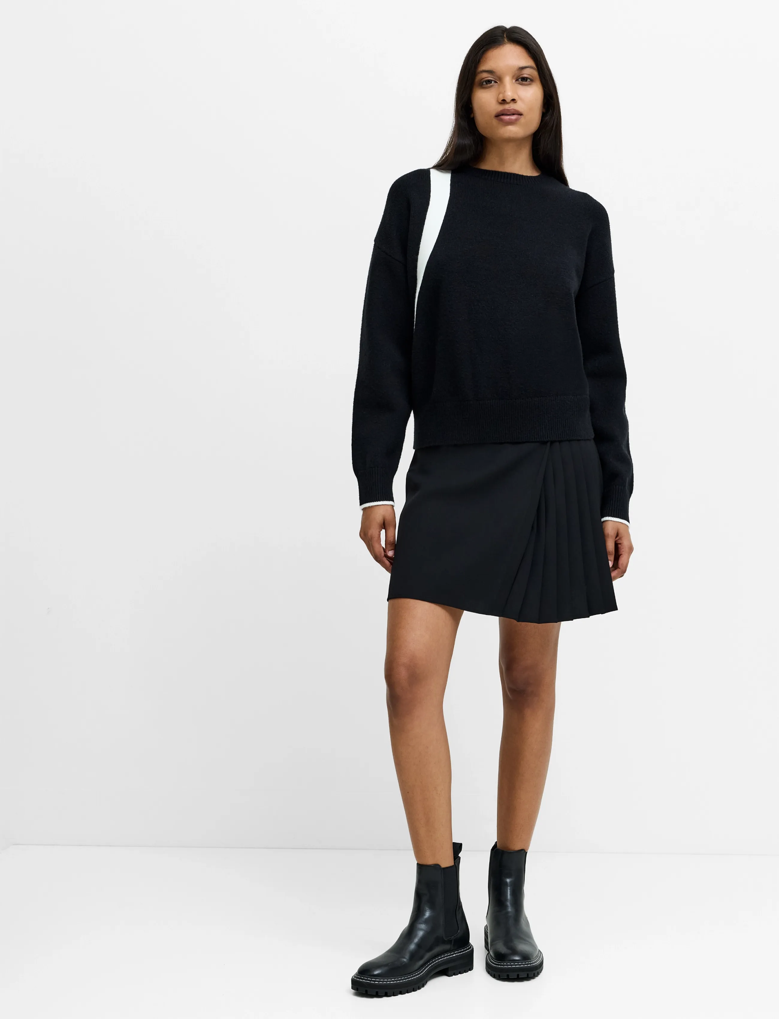French Connection - DAVAN BOW APLIQUE JUMPER - striktrøjer - blk/porc crm - 0
