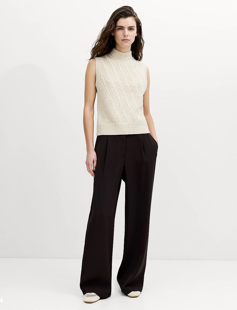 French Connection - CHARLENE LOFTY CABLE VEST - cashew neutral - 0