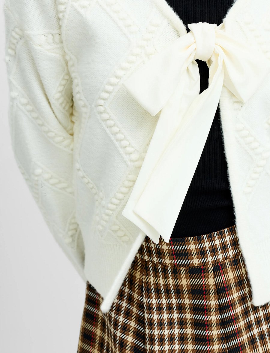 French Connection - KITTLE BOBBLE SCARF TIE TOP - kampsunid - porcelain cream - 2