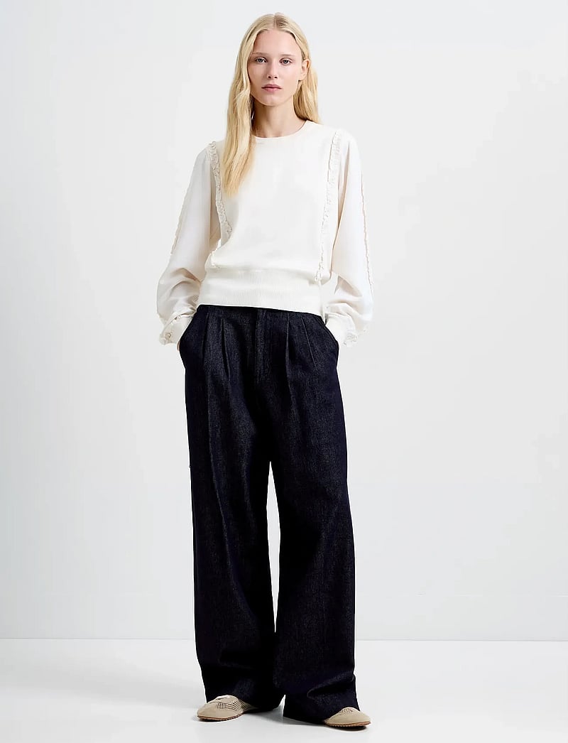 French Connection - KRISTA MIX RUFFLE SLV JUMPER - stickade tröjor - porcelain cream - 0