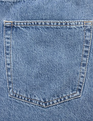 French Connection - PIPER ORGNIC DNM BOYFRND SHRTS - denim shorts - mid blue - 4