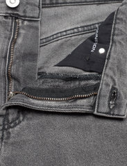 French Connection - PIPER ORGNIC DNM BOYFRND SHRTS - lühikesed teksapüksid - washed black - 3