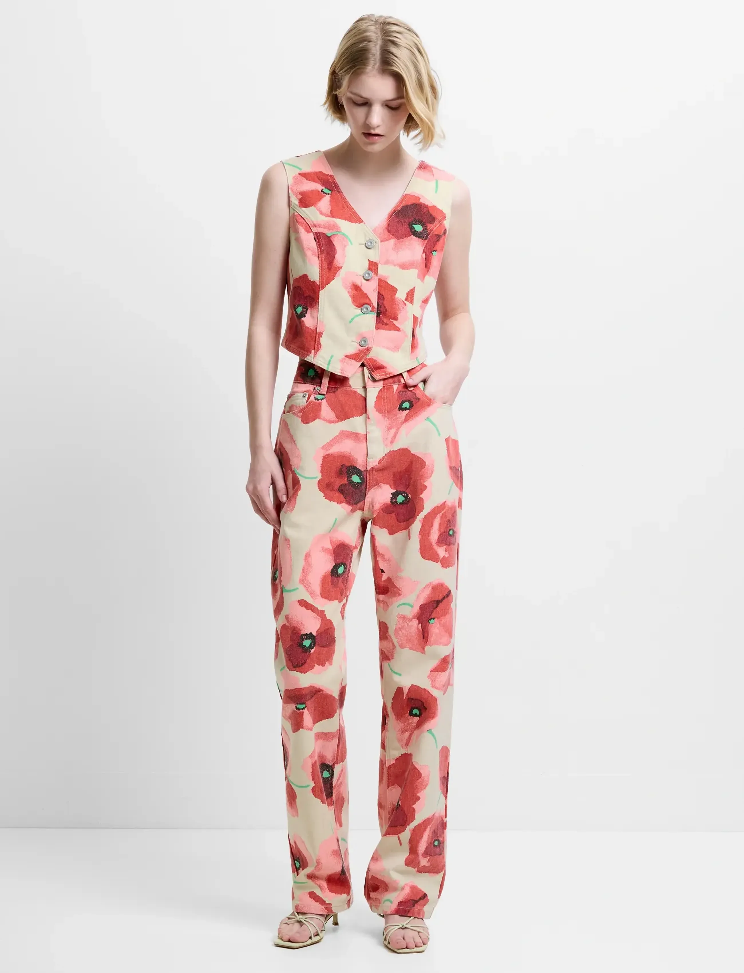 French Connection - POPPY DALLAS DENIM WAISTCOAT - denim-westen - red multi - 4