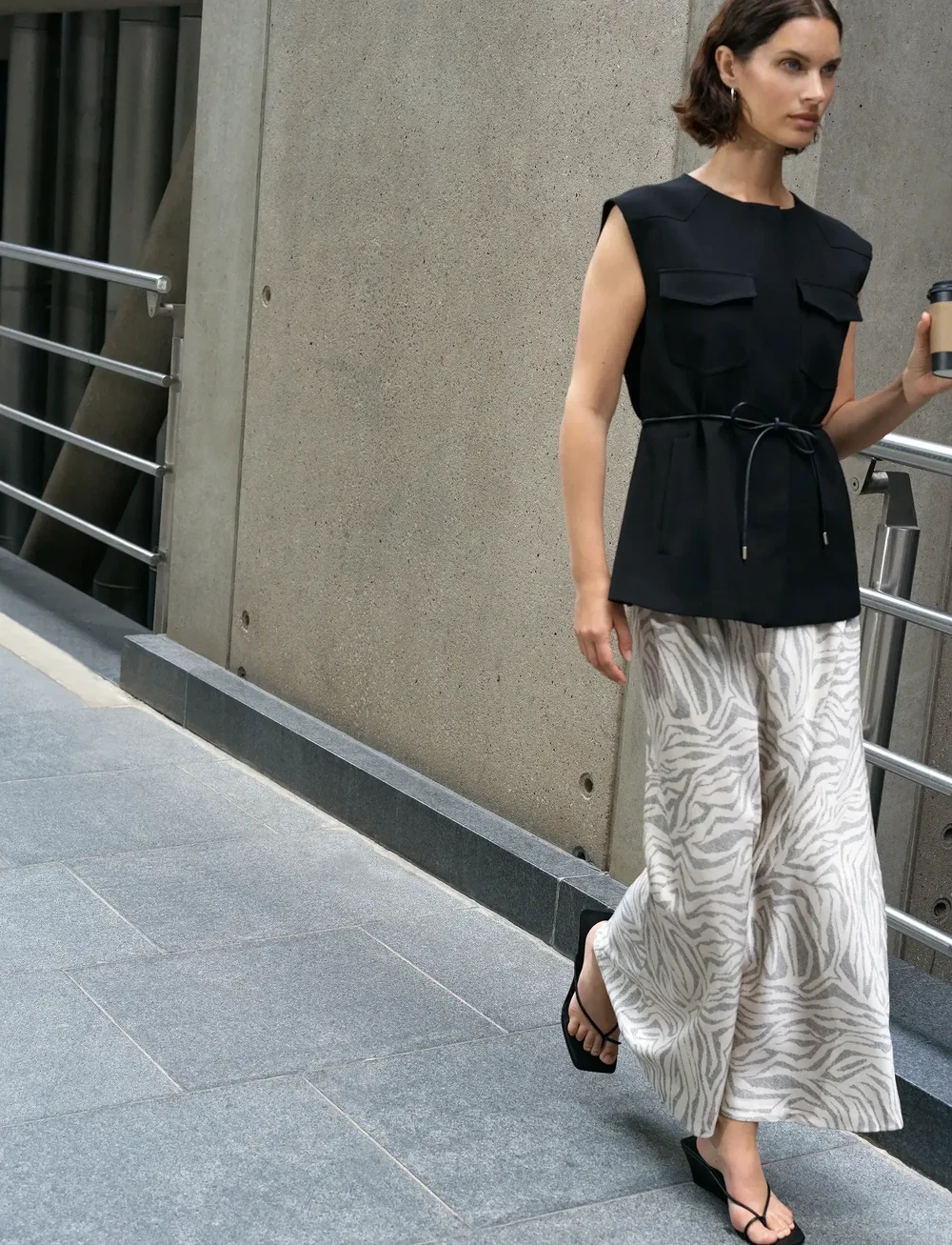 French Connection - CLOVER TIE WAISTCOAT - westen - black - 0