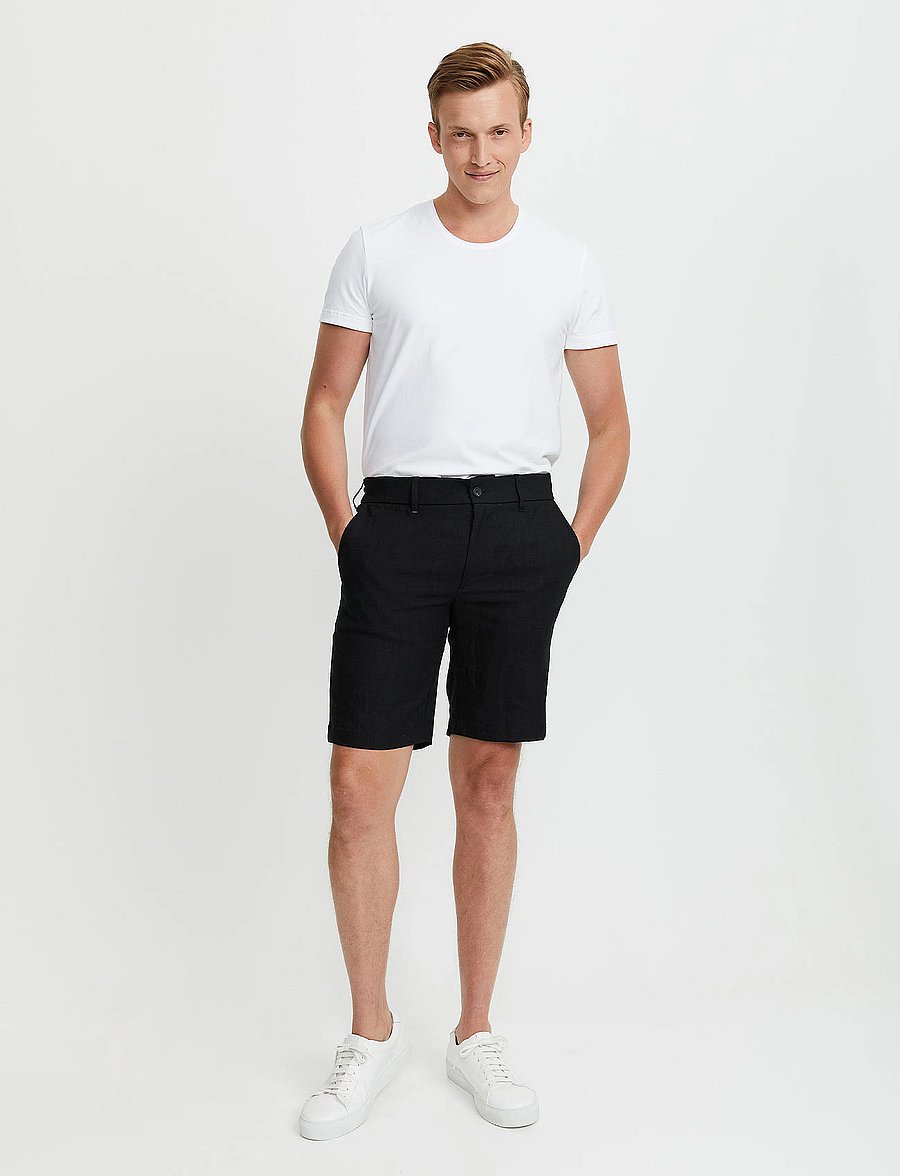 FRENN - Teppo Linen Shorts - black - 4