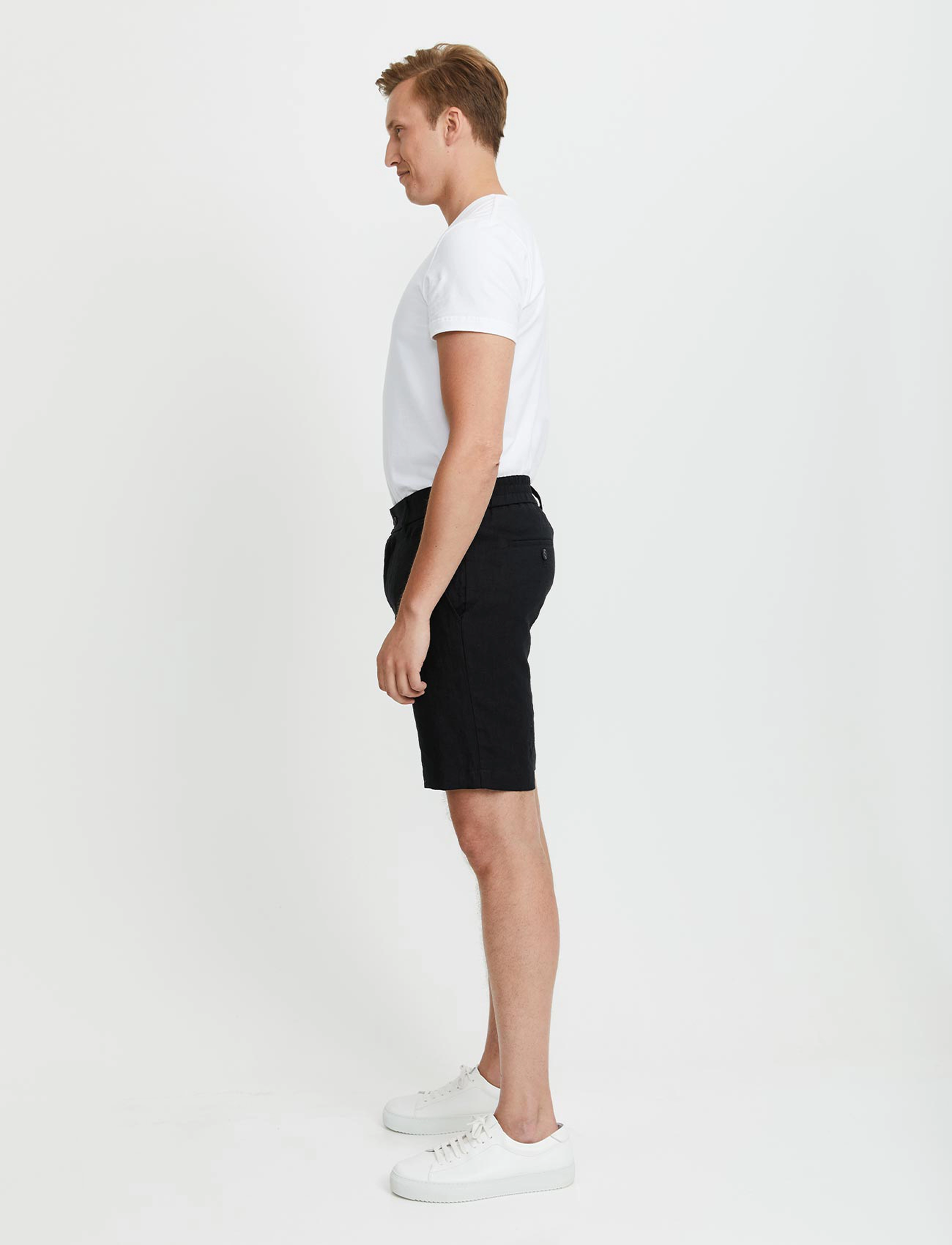FRENN - Teppo Linen Shorts - black - 5