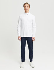 FRENN - Hemmo Organic Cotton Jersey Shirt - basic shirts - white - 4