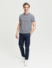 FRENN - Hannes Organic Cotton T-shirt - kortærmede t-shirts - blue white - 4