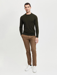 FRENN - Daniel Merino Wool Pullover - knitted round necks - green - 4