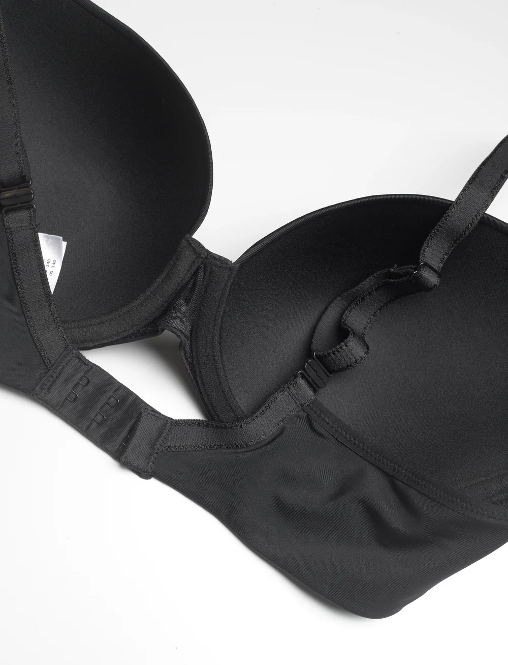 Freya - UNDETECTED - t-shirt bh:ar - black - 4