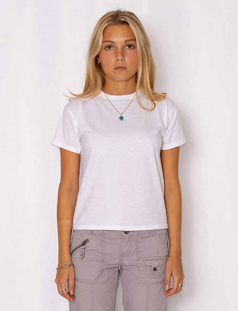 Fruit of the loom - Valueweight T - kortærmede t-shirts - white - 4