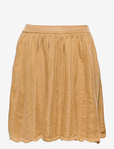 Skirt, FUB