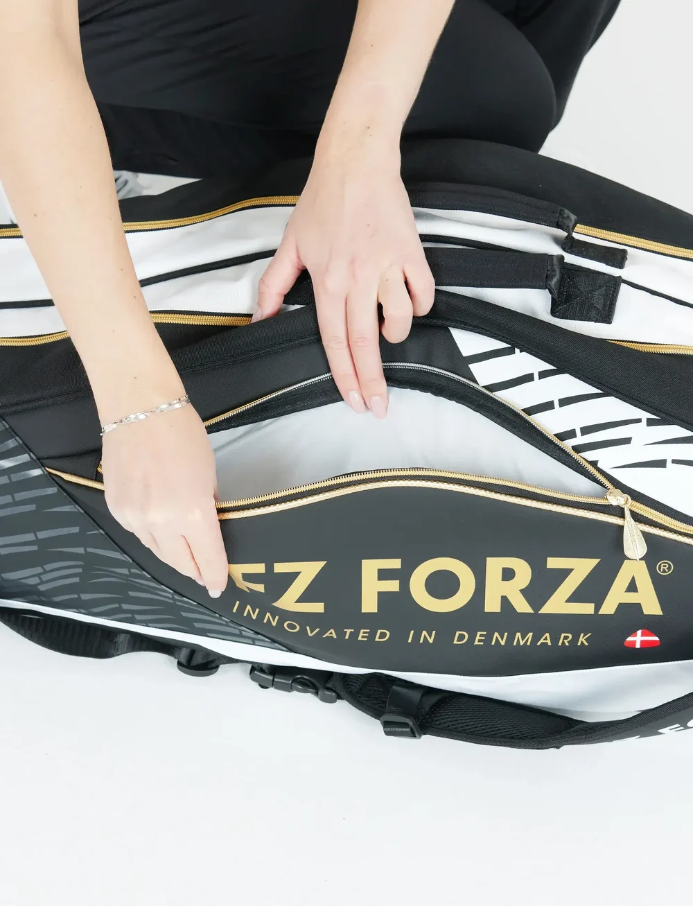 FZ Forza - Tour Line 6 pcs - väskor för racketsporter - 0145 black/white - 0