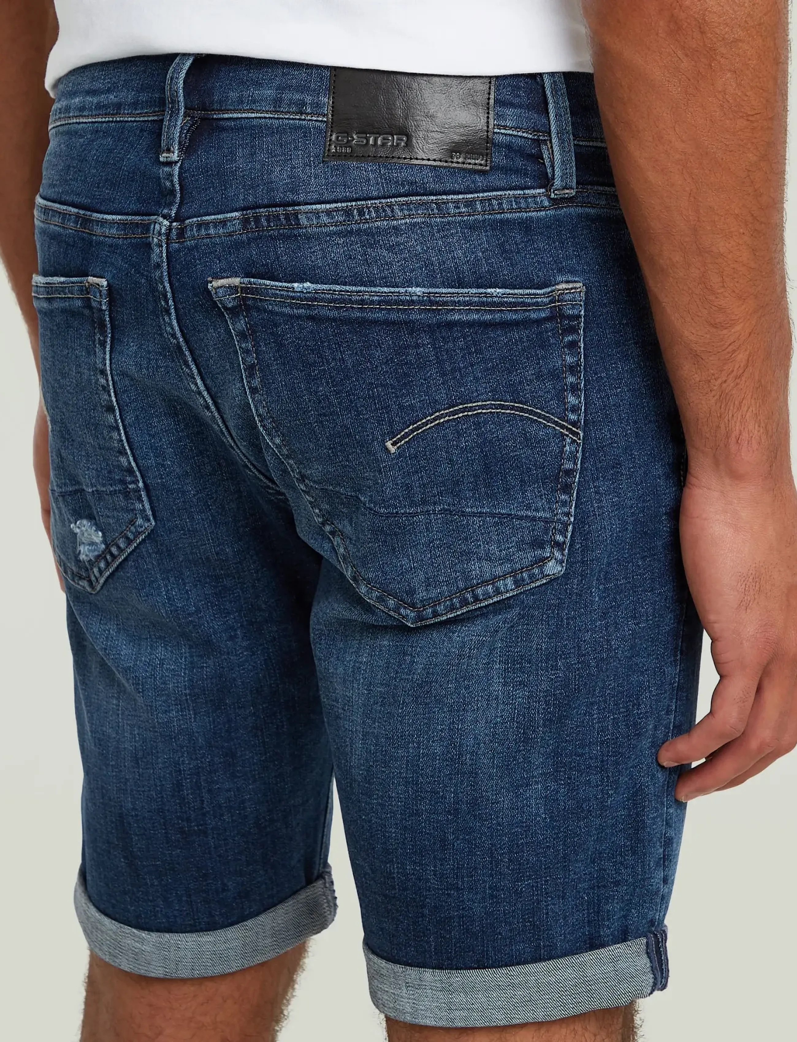 G-Star - 3301 Slim Short - jorts - worn in blue galena - 2