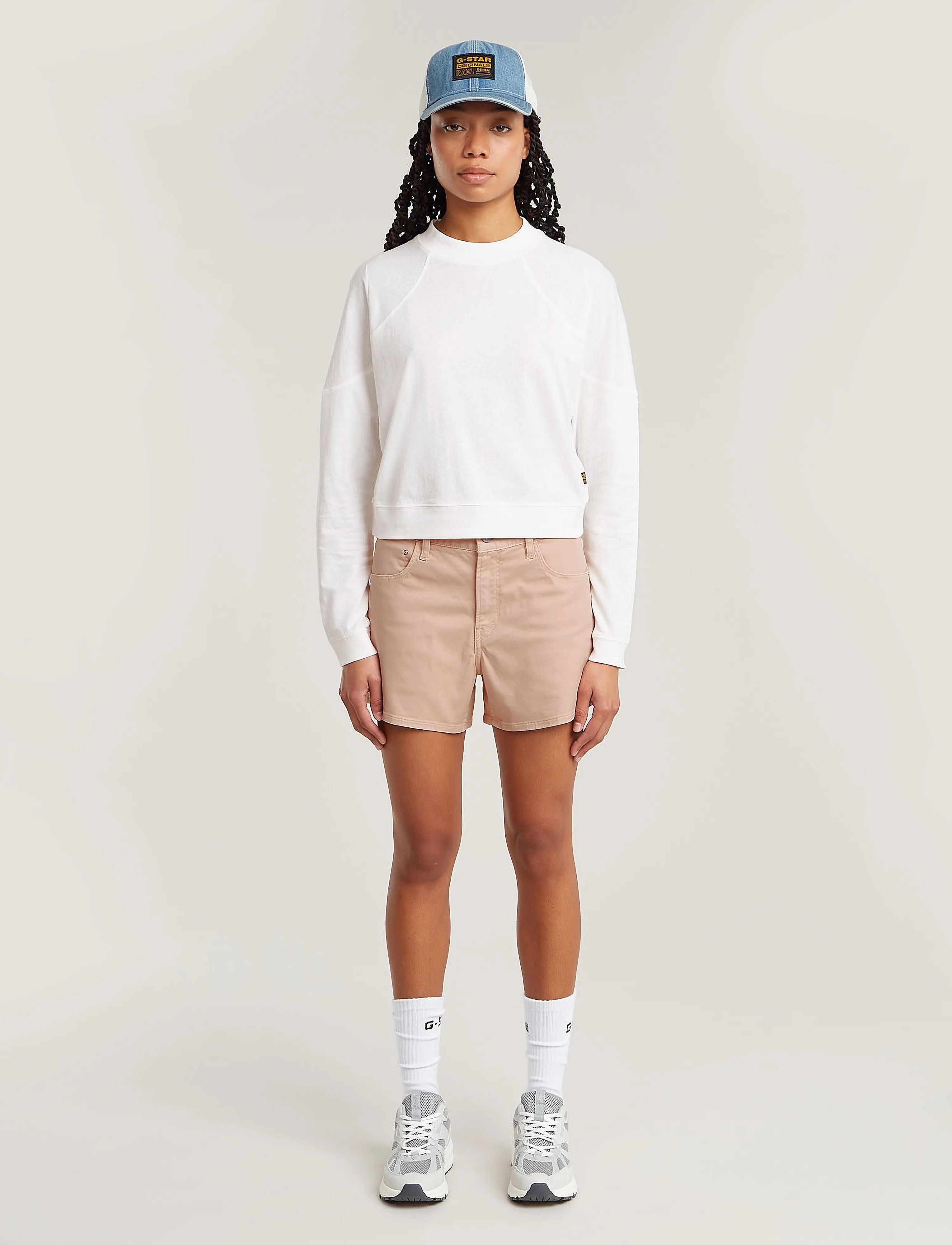 G-Star - Judee Short clean edge wmn - spodenki chino - liquid pink gd - 2
