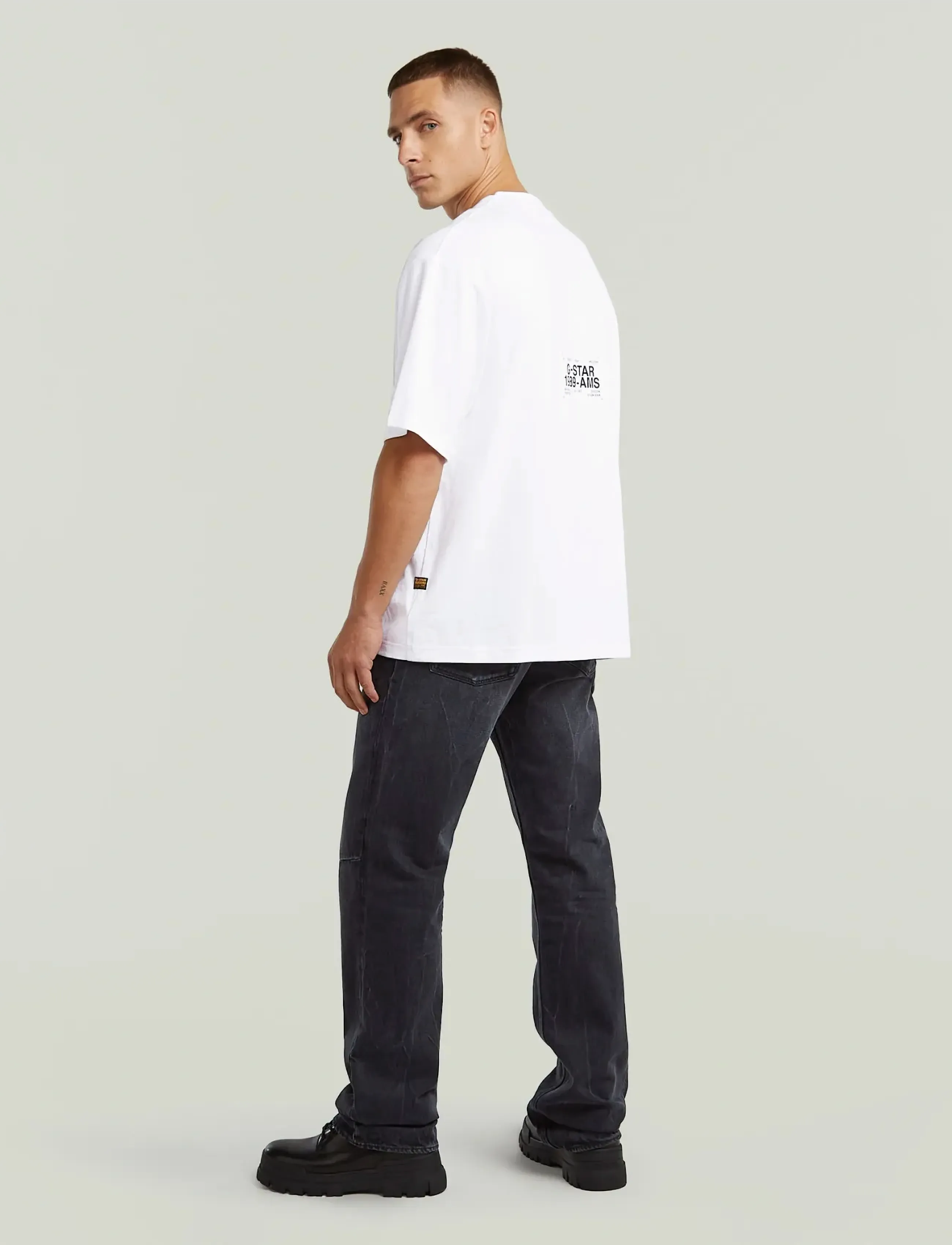 G-Star - Badge boxy r t - kortärmade t-shirts - white - 5