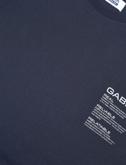 Gabba - Nigel Boxy Real Print SS - basic t-shirts - navy blazer - 5