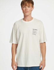 Gabba - Nigel Boxy Real Print SS - basic t-shirts - snow white - 3